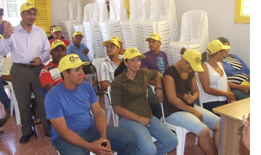 Acto de Juramentación de Empresarios con Danilo